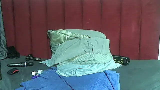 boldiva89 online show from 04-04-26, 07:00