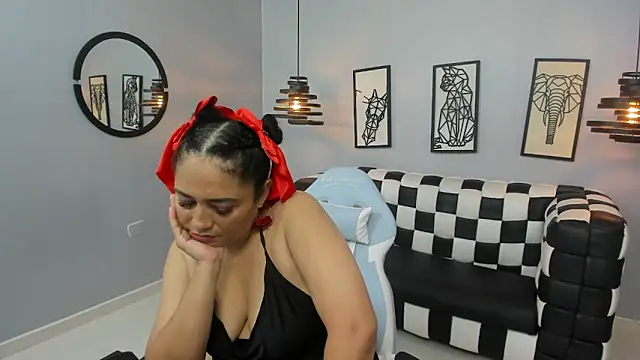 Bianca Millf online show from 06-05-26, 04:52