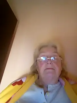 AmyLove353 online show from 02-06-26, 09:40