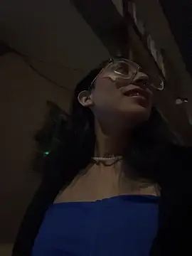 Violeet-Smith online show from 11-28-25, 03:09