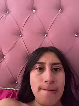 Violeet-Smith online show from 02-19-26, 01:40