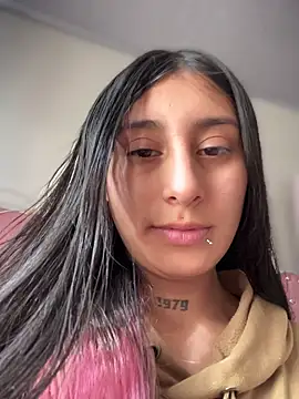 Violeet-Smith online show from 03-20-26, 01:16