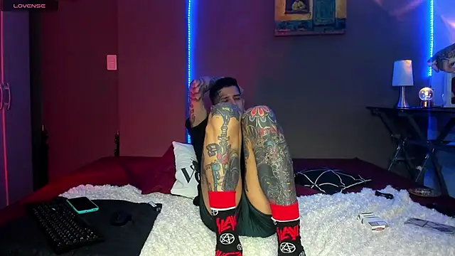 cleoo jhonny online show from 03-25-26, 02:39