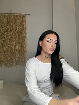 Gabbyys online show from 11-04-25, 08:30