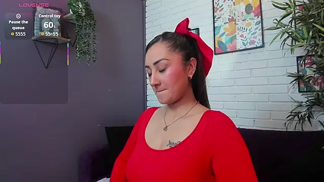 Snapshot of Sofia__Stk chatting on 11-12-25, 03:51 Sofia Stk online show from 11-12-25, 03:51