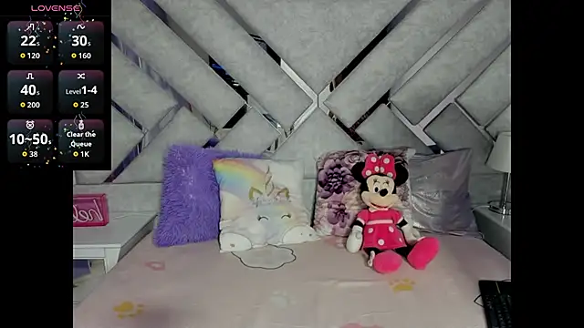 Kailyruiz online show from 10-30-25, 11:33