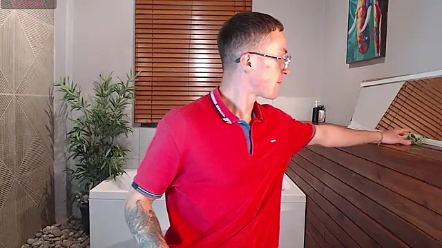 Lil James online show from 11-24-25, 07:35