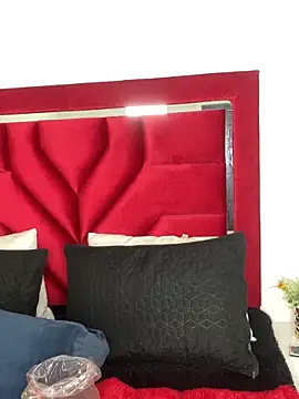 NataliaaMiller  online show from 11-06-25, 12:50