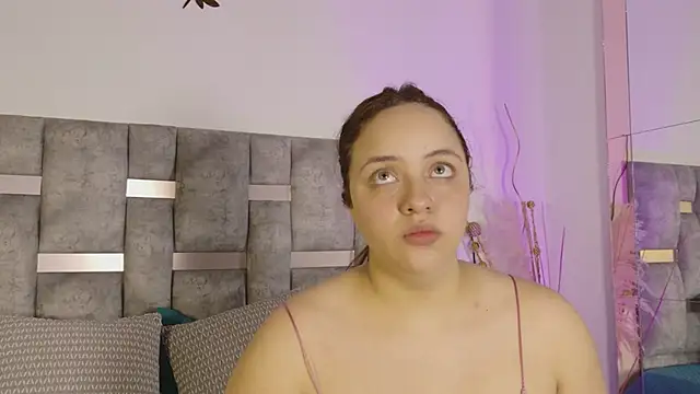 Karina Wong online show from 11-07-25, 07:58