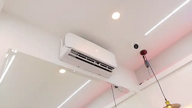 Emily Baby20 online show from 02-11-26, 08:14