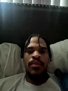 Mrmakeherwet Tez online show from 10-22-25, 12:33