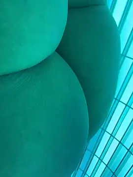 gatitalocahot online show from 03-18-26, 06:44