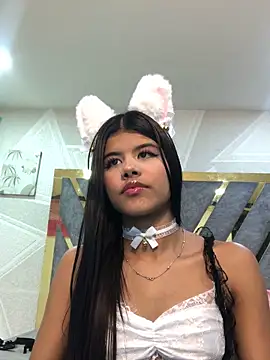 Sidney Brownn online show from 11-25-25, 02:11