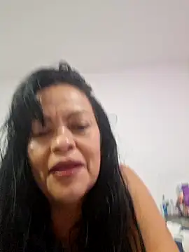 Snapshot of viviana-sexi chatting on 06-16-26, 11:02 viviana-sexi online show from 06-16-26, 11:02