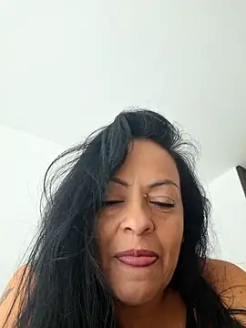 Snapshot of viviana-sexi chatting on 07-24-26, 01:42 viviana-sexi online show from 07-24-26, 01:42