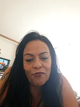Snapshot of viviana-sexi chatting on 07-25-26, 05:43 viviana-sexi online show from 07-25-26, 05:43