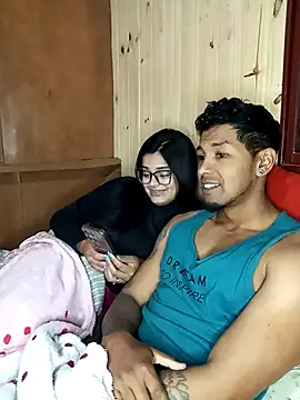 Snapshot of casalonline chatting on 11-09-25, 02:21 casalonline online show from 11-09-25, 02:21