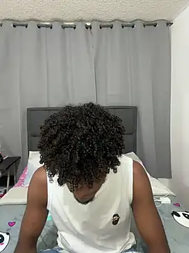 richardd2212 online show from 06-04-26, 11:22