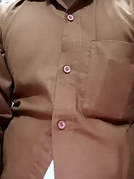 Snapshot of Virgin18year_old chatting on 12-17-25, 01:39 Virgin18year old online show from 12-17-25, 01:39