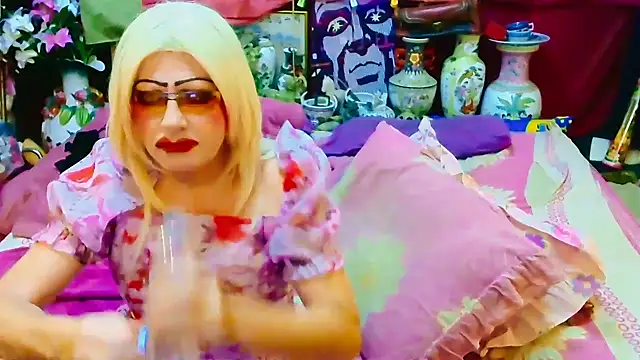 horni4luv online show from 11-29-25, 10:24