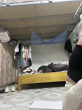 love-xx online show from 12-18-25, 11:49