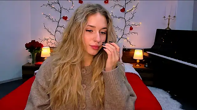 sassy cutie online show from 10-25-25, 08:14