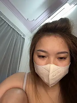 helo-kitty online show from 12-16-25, 02:22