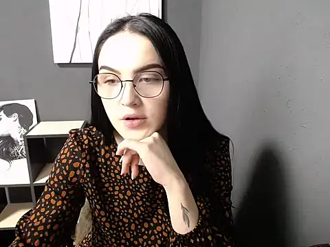 Snapshot of venta_fiore chatting on 11-10-25, 07:29 venta fiore online show from 11-10-25, 07:29