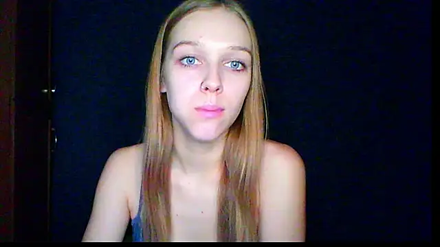 Snapshot of mari_martin chatting on 12-05-25, 01:31 mari martin online show from 12-05-25, 01:31