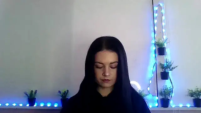 Snapshot of Black_Kitttty chatting on 10-30-25, 12:39 Black Kitttty online show from 10-30-25, 12:39