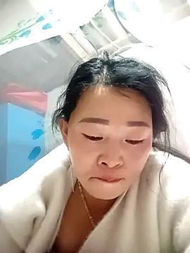 Snapshot of my-my2x chatting on 11-19-25, 12:38 my-my2x online show from 11-19-25, 12:38