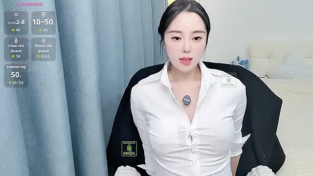 Xiaotaimei 666 online show from 11-12-25, 01:33