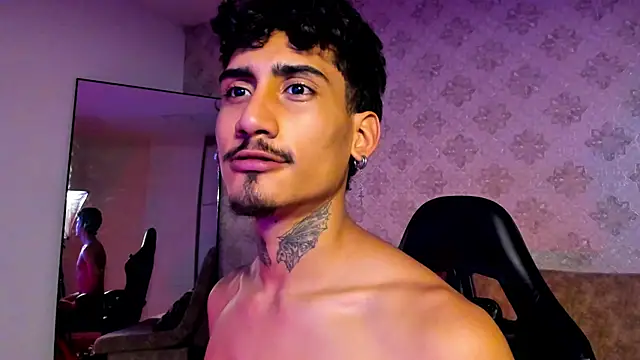 Mr Strike online show from 11-21-25, 03:05