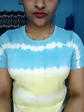 CoupleShow 432 online show from 02-02-26, 11:42