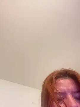 Snapshot of viki_11 chatting on 10-30-25, 10:16 viki 11 online show from 10-30-25, 10:16