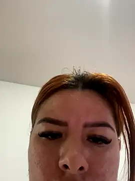 Snapshot of viki_11 chatting on 11-09-25, 06:06 viki 11 online show from 11-09-25, 06:06