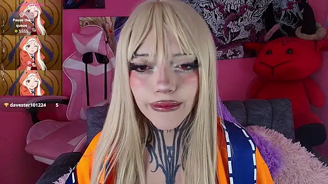 GothGaby online show from 05-10-26, 03:12