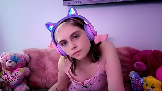 daddysprincess731 online show from 05-18-26, 02:18