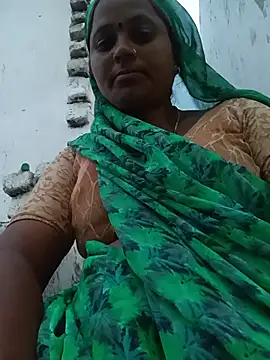 Snapshot of QRESABABY chatting on 07-18-26, 01:37 QRESABABY online show from 07-18-26, 01:37