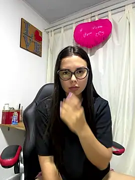 Snapshot of Velvet-touch chatting on 01-09-26, 03:09 Velvet-touch online show from 01-09-26, 03:09