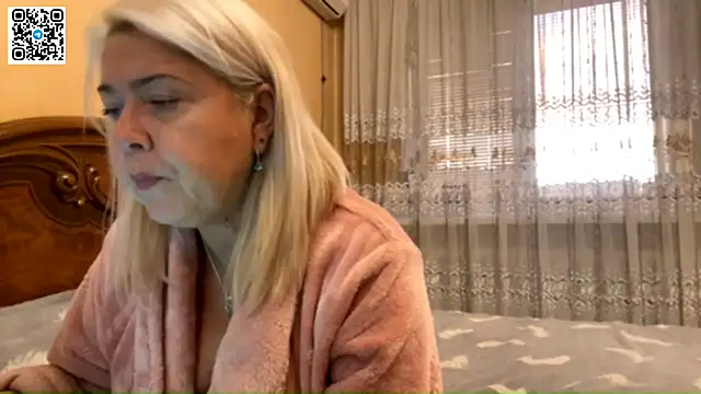 Snapshot of Galatea_2025 chatting on 10-27-25, 02:54 Galatea 2025 online show from 10-27-25, 02:54