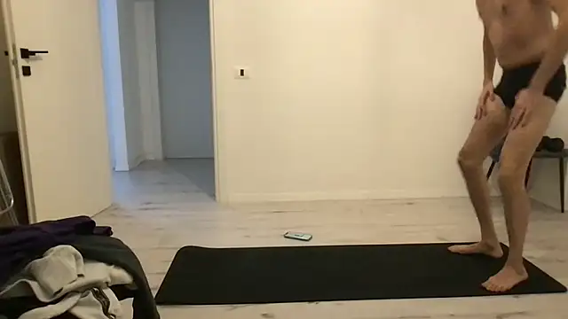 LukaShyGuy online show from 11-25-25, 06:30