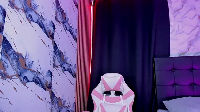 Scarlet DLuce online show from 02-12-26, 09:04