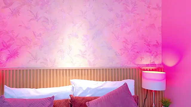 AdelineJhones online show from 03-17-26, 09:29