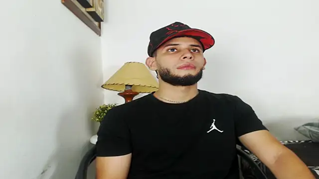 Maxcole 07 online show from 10-31-25, 12:11