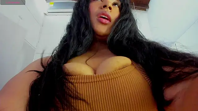 EmmadaSilva online show from 05-27-26, 07:11