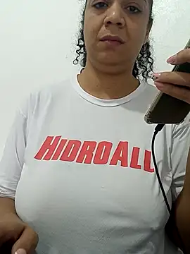 Snapshot of Bruninhadeusa chatting on 04-08-26, 02:17 Bruninhadeusa online show from 04-08-26, 02:17