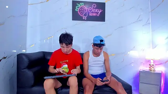 Room boys hot online show from 11-09-25, 01:31