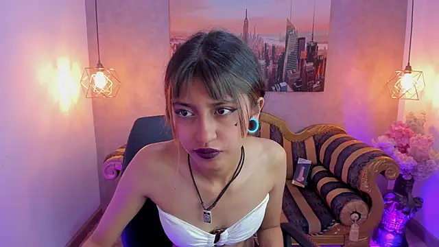 Snapshot of Noa_clk chatting on 11-08-25, 04:23 Noa clk online show from 11-08-25, 04:23