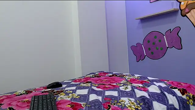 Snapshot of katty18love18 chatting on 11-16-25, 12:49 katty18love18 online show from 11-16-25, 12:49